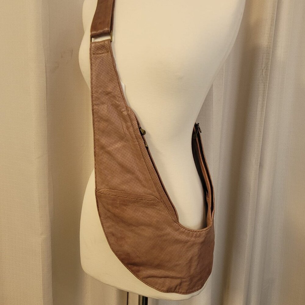 Cafe Au Lait Rally LEATHER Reversible Classic sized Sash Bag. *RARE Unicorn*